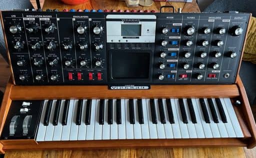 Moog Minimoog Voyager performer Edition
