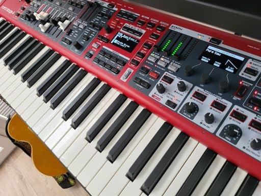 Stage piano - Nord Stage 4 73 (HA)